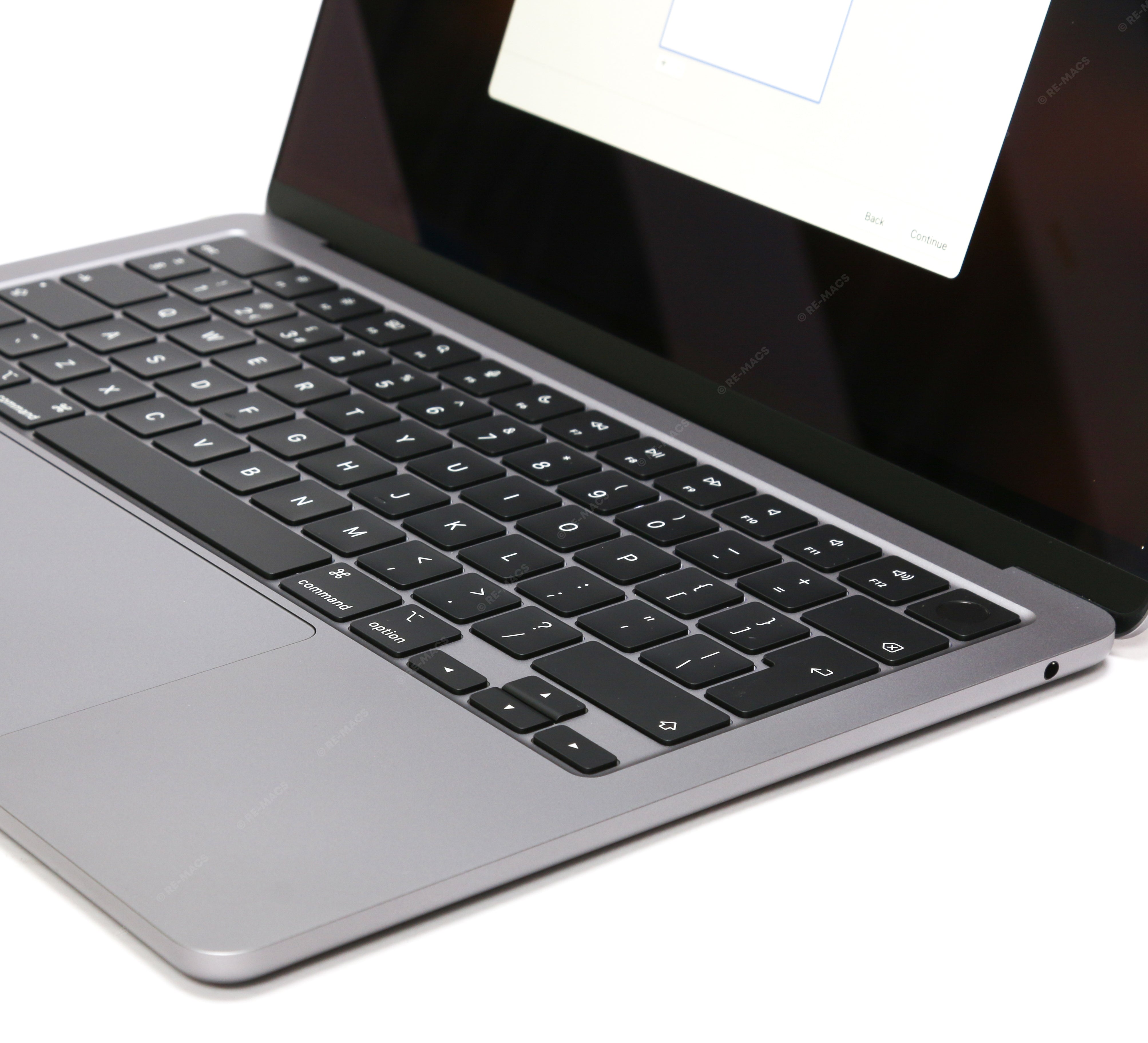 Apple Macbook Air 13" (2022) Silicon M2, 16GB RAM, 512GB SSD, Space Gray - macOS Tahoe Refurbished