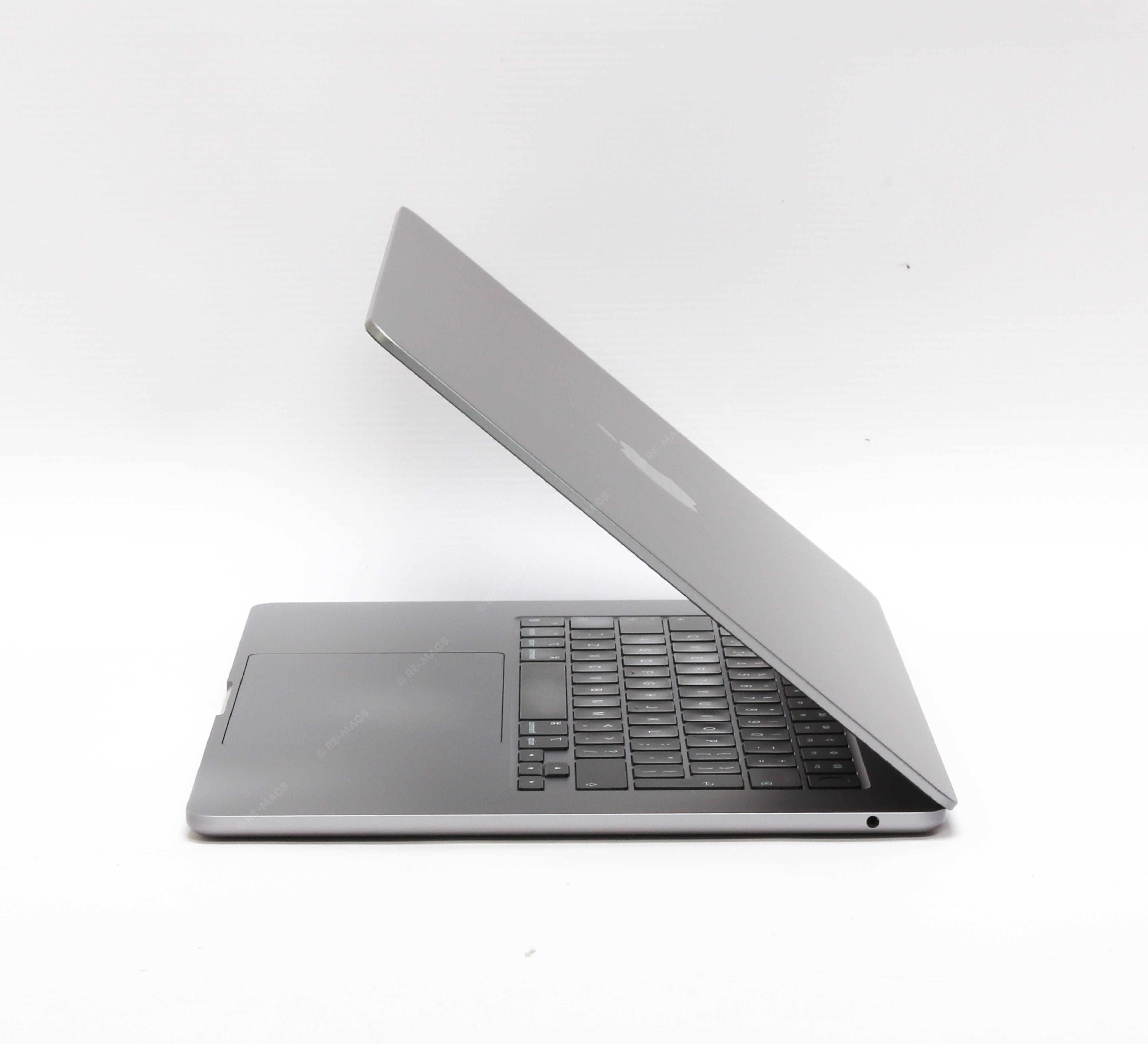 Apple Macbook Air 15" (2023) Silicon M2, 8GB RAM, 256GB SSD, Space Grey - macOS Tahoe Refurbished