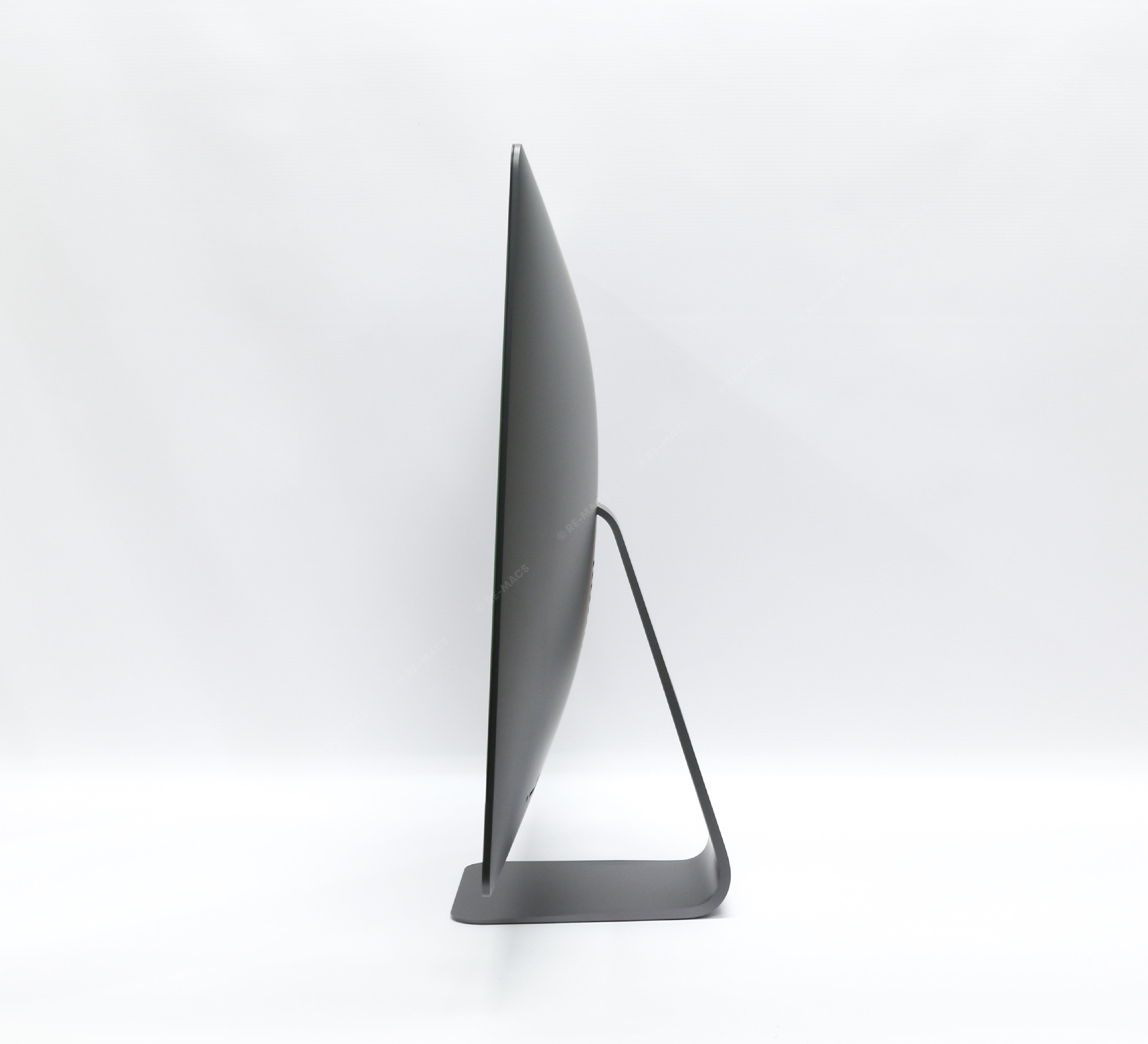 Apple iMac Pro 27" (2017) 3.0GHz, 128GB RAM, 1TB SSD, Space Grey - macOS Sequoia Refurbished