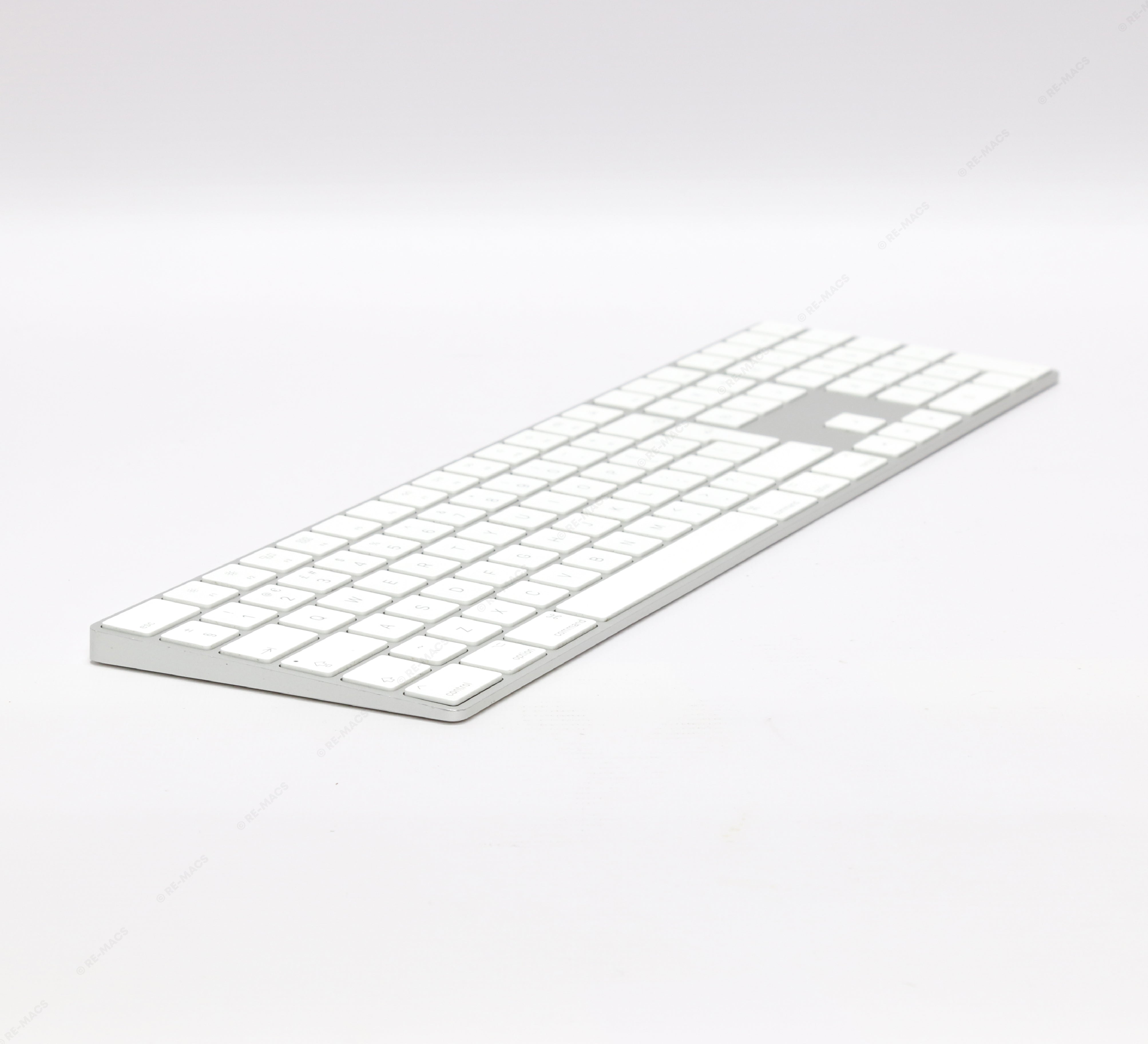 Apple Wireless Magic Keyboard 2 - full size with numeric keypad UK Layout (A1843) Extended