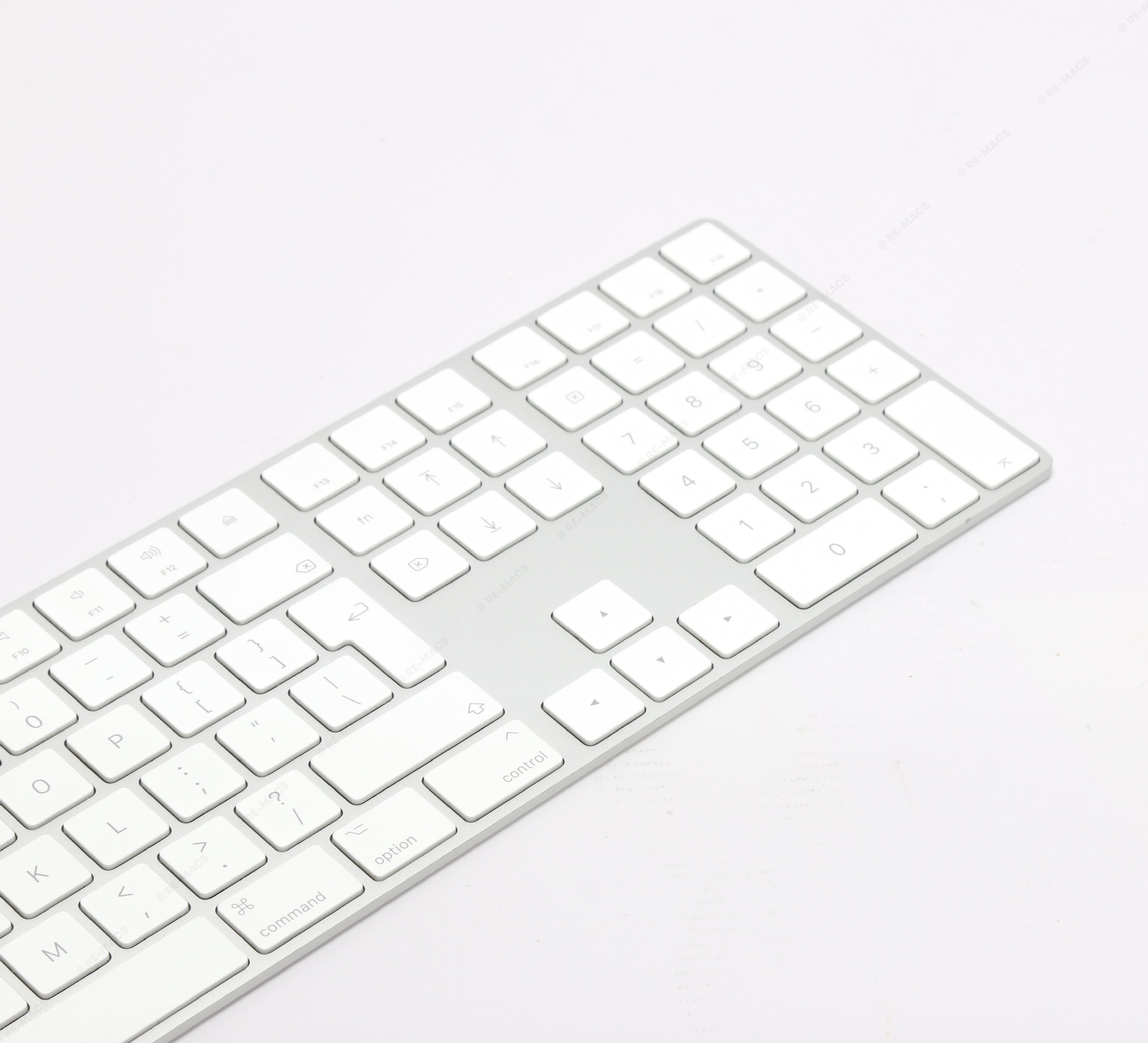 Apple Wireless Magic Keyboard 2 - full size with numeric keypad UK Layout (A1843) Extended