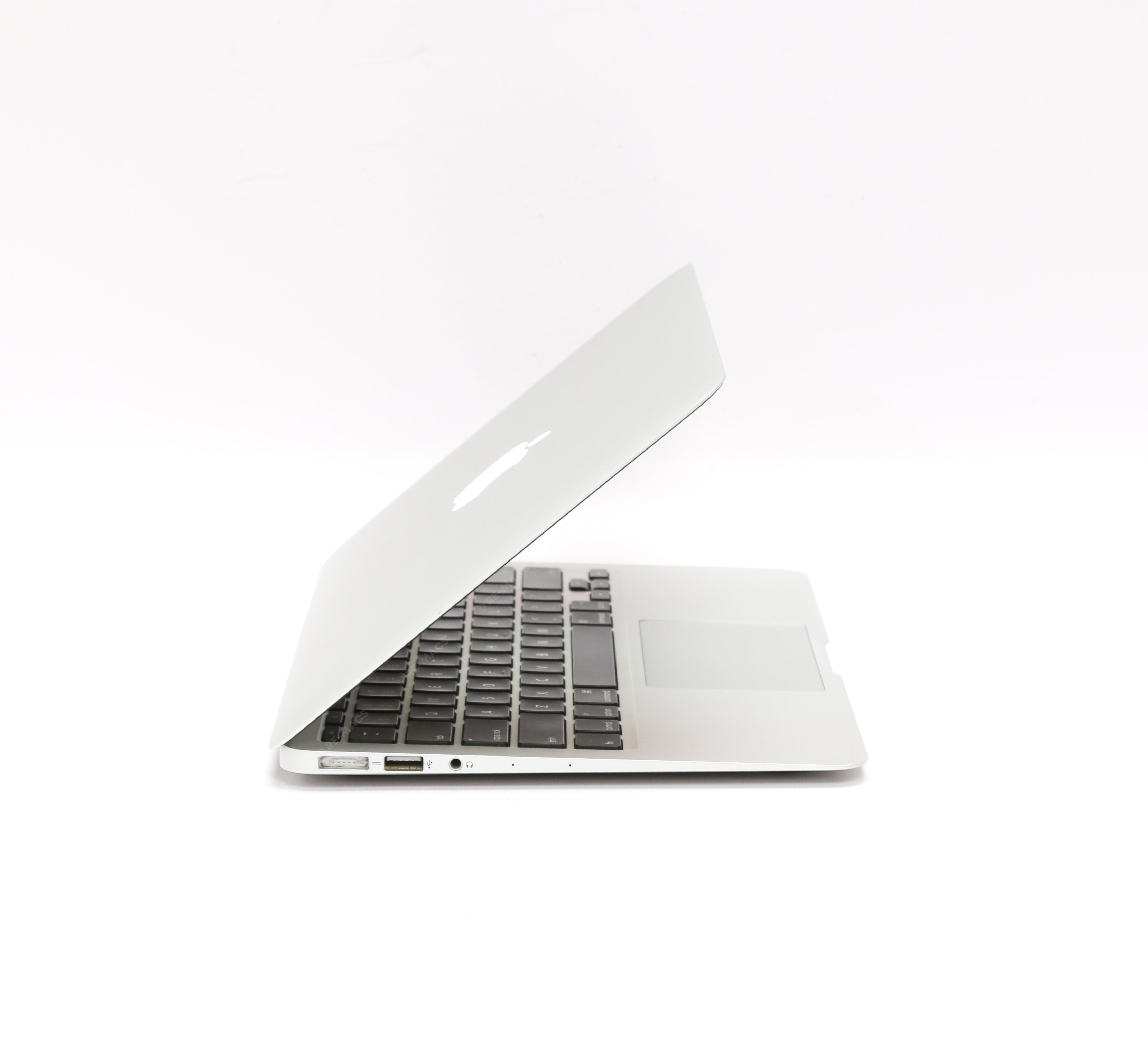 Apple Macbook Air 11" (2015) Intel Core i5 1.6GHz, 4GB RAM, 128GB HDD, Silver - macOS Monterey Refurbished
