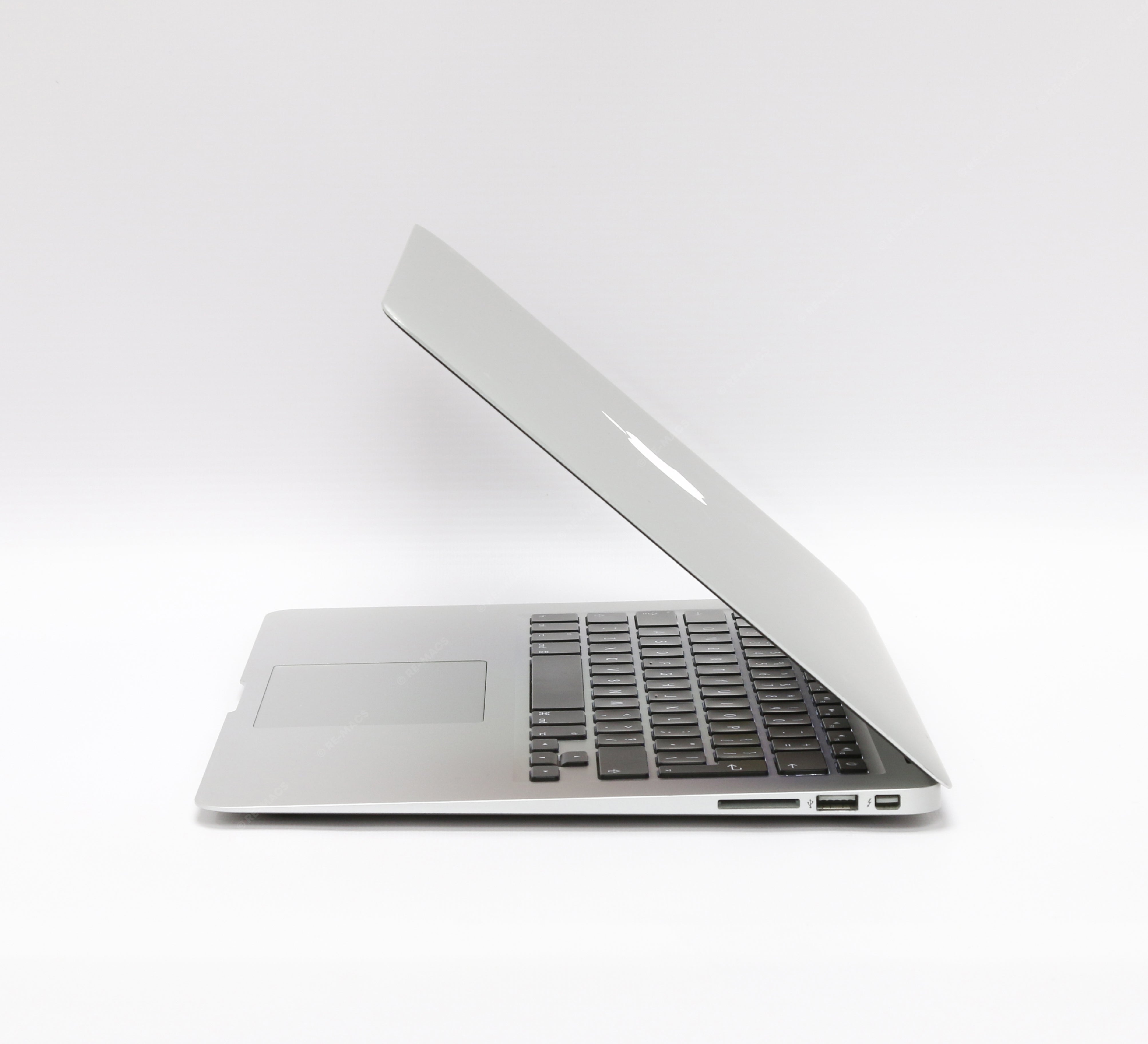 Apple Macbook Air 13" (2017) Intel Core i5 1.8GHz 8GB RAM, 512GB SSD, Silver - mac OS Monterey
