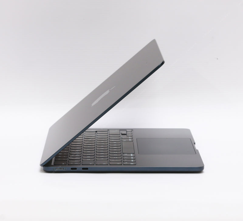 Apple MacBook Air 13-inch M2 2022