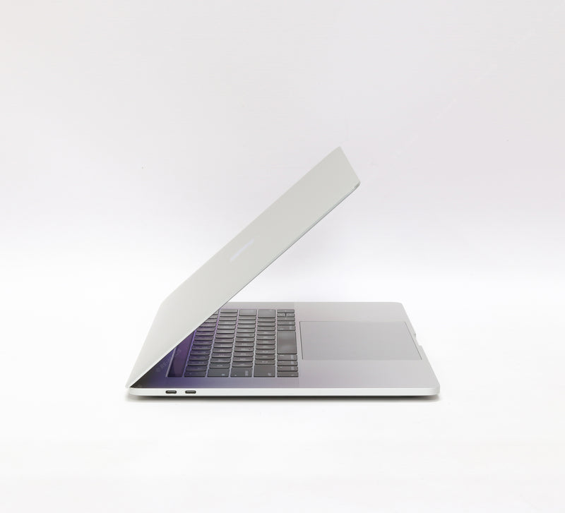15-inch Apple MacBook Pro Retina 2.6GHz i7 16GB RAM 512GB SSD Touchbar A1990 2018 Silver