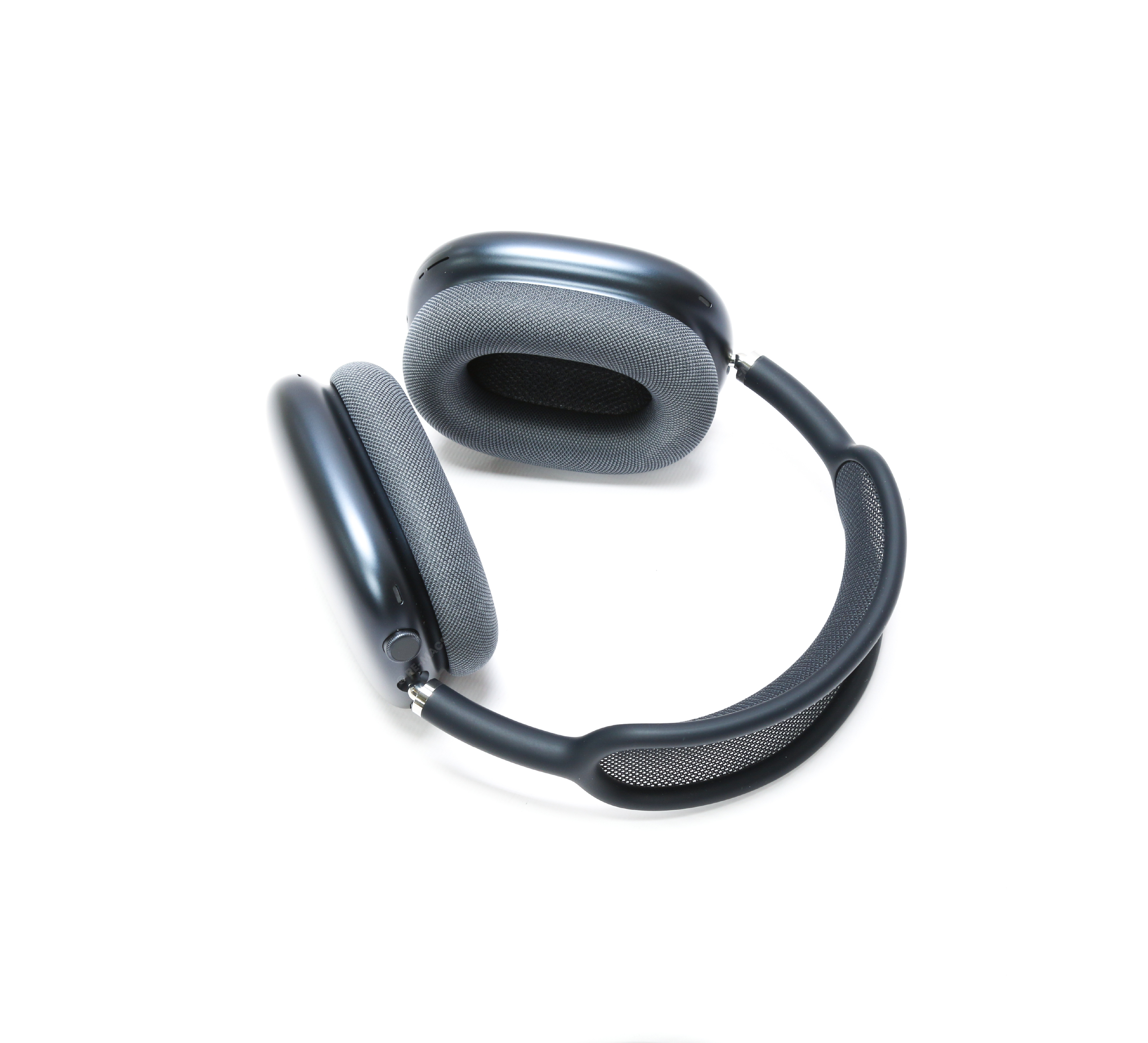 Airpods Max Lightning
