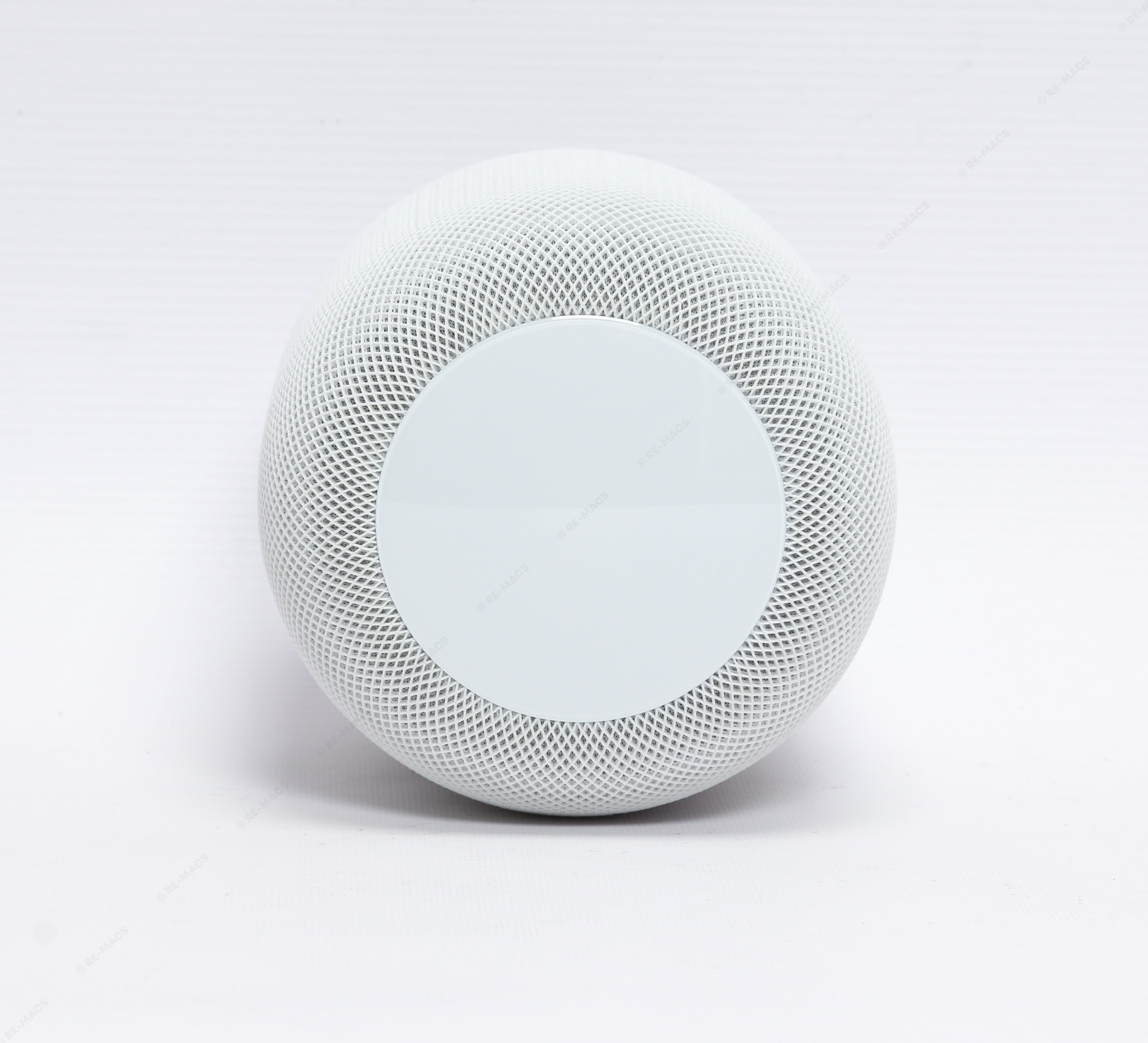 Apple HomePod Bluetooth Smart Speaker 1st Generation - White