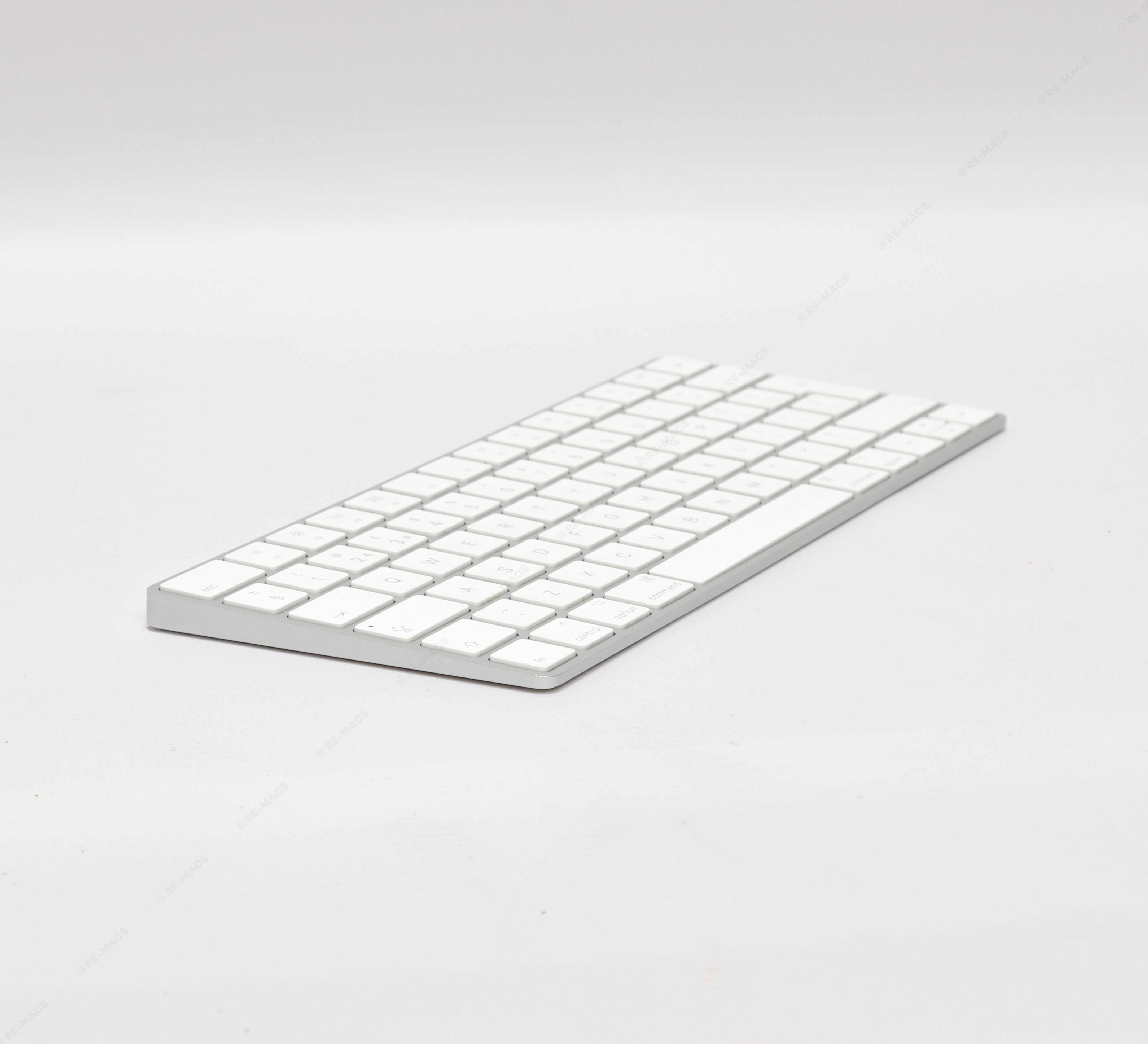 Apple Gen 1 Magic Keyboard