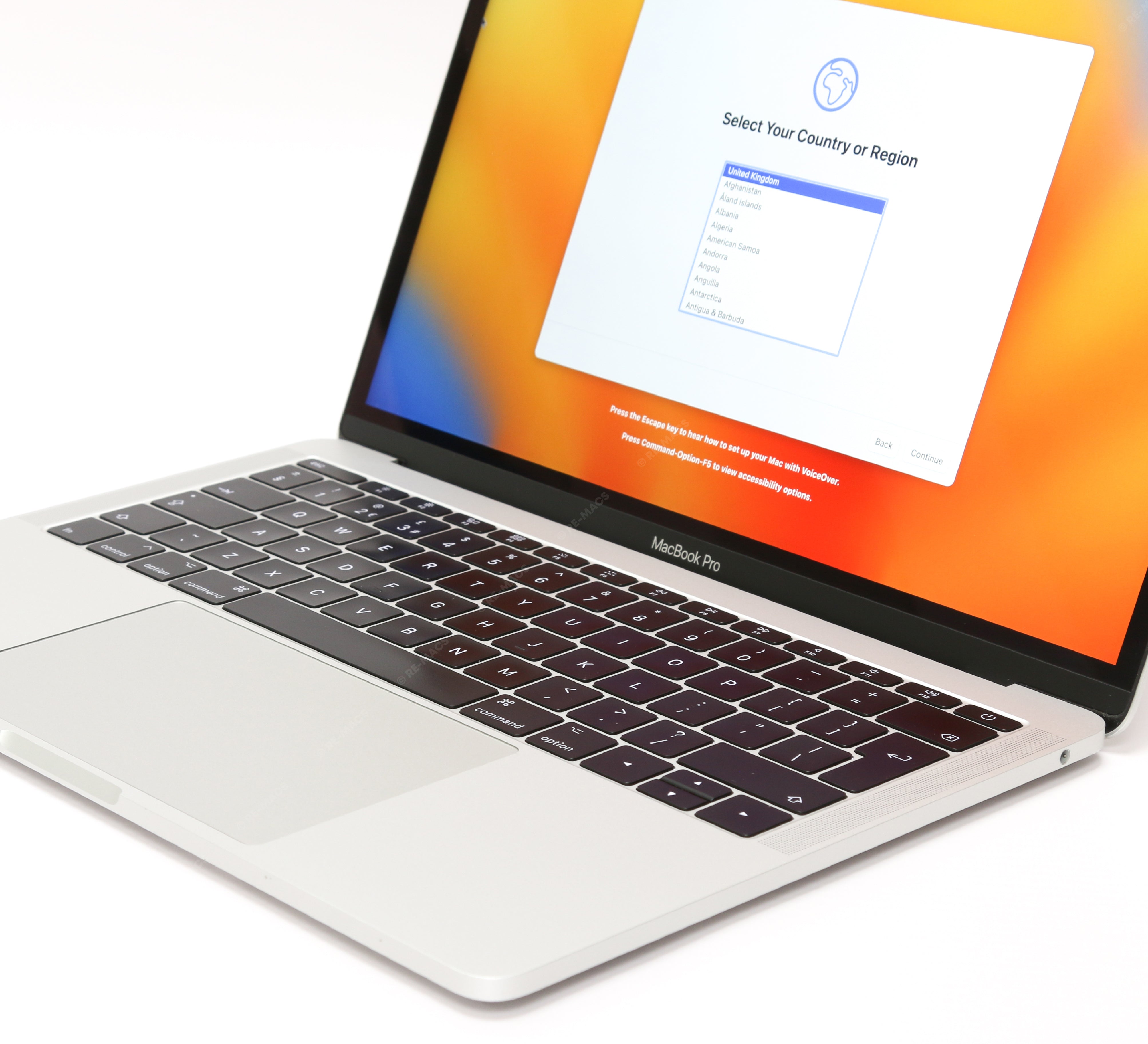 Apple Macbook Pro 13" (2017) Intel Core i5 2.3GHz 8GB RAM, 128GB SSD, Silver - mac OS Monterey