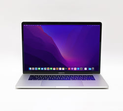 15-inch Apple MacBook Pro Retina 2.2GHz i7 16GB RAM 256GB SSD Touchbar A1707 2018 Silver